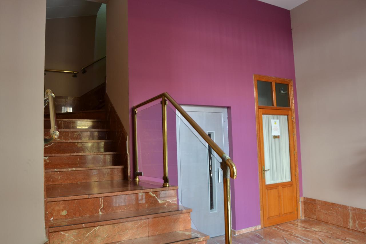 Hostal Jentoft Sevilla Eksteriør bilde